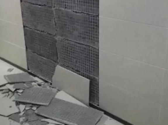 翁牛特瓷砖空鼓维修公司分享下翁牛特墙砖松动维修的知识